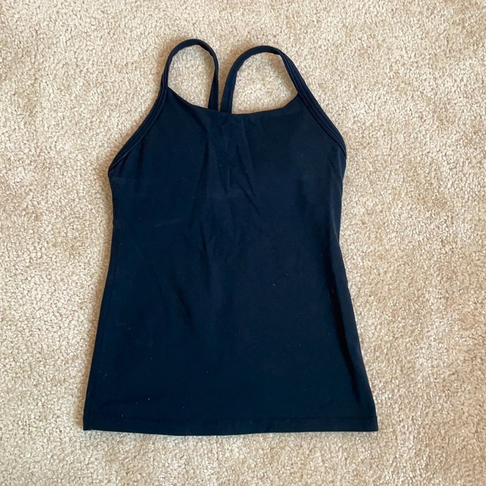 Lululemon workout tank